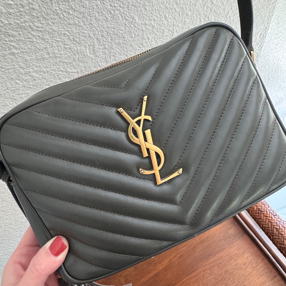 Saint Laurent Lou Medium Camera Bag